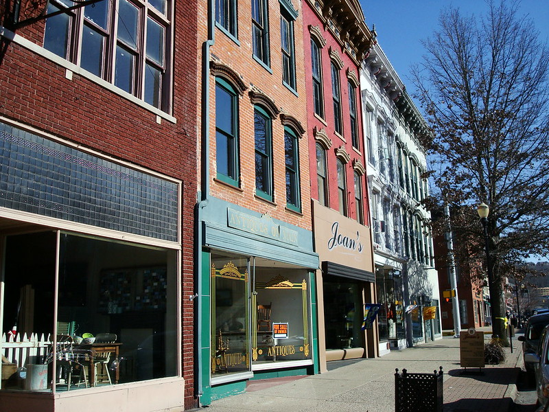 Downtown Madison Rowlandweb