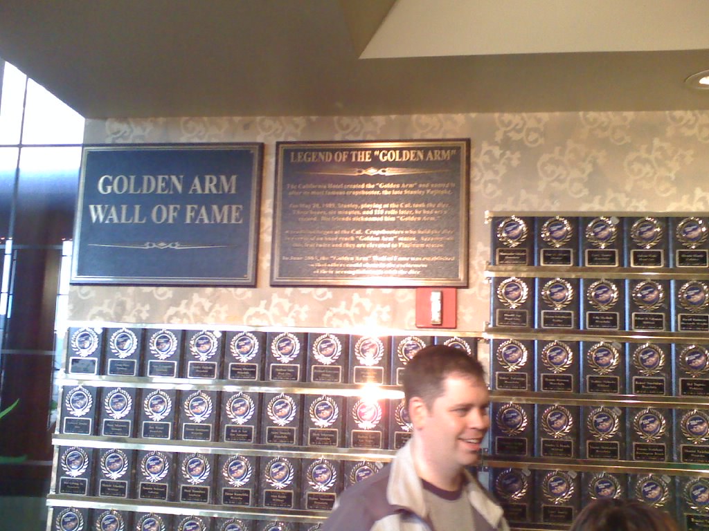 Golden Arm Wall of Fame This wall was erected to recognize… Flickr