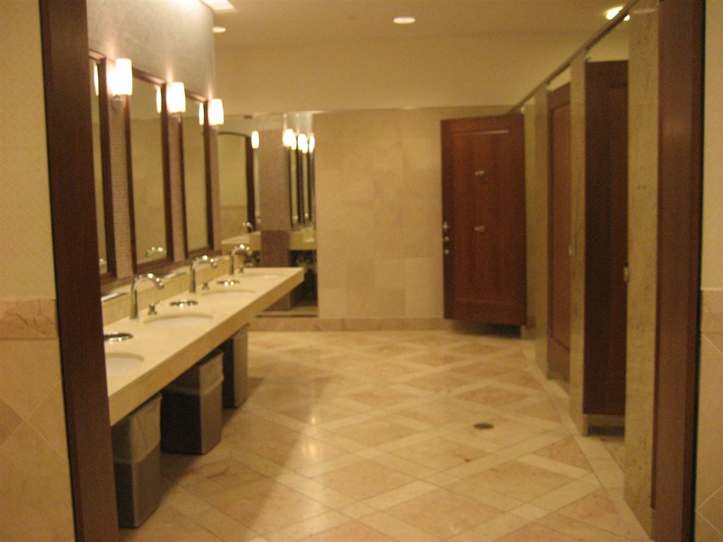 Natick Mallwoman's bathroom Nodame Flickr
