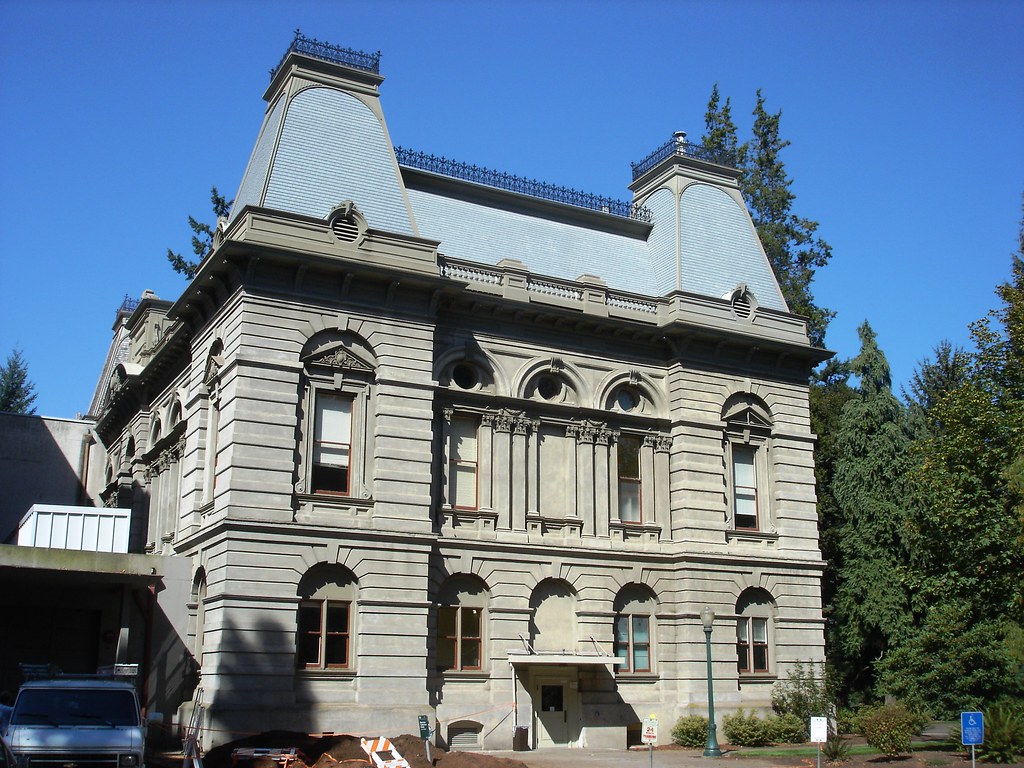 Villard Hall, University of Oregon. Designed by Warren H. … Flickr