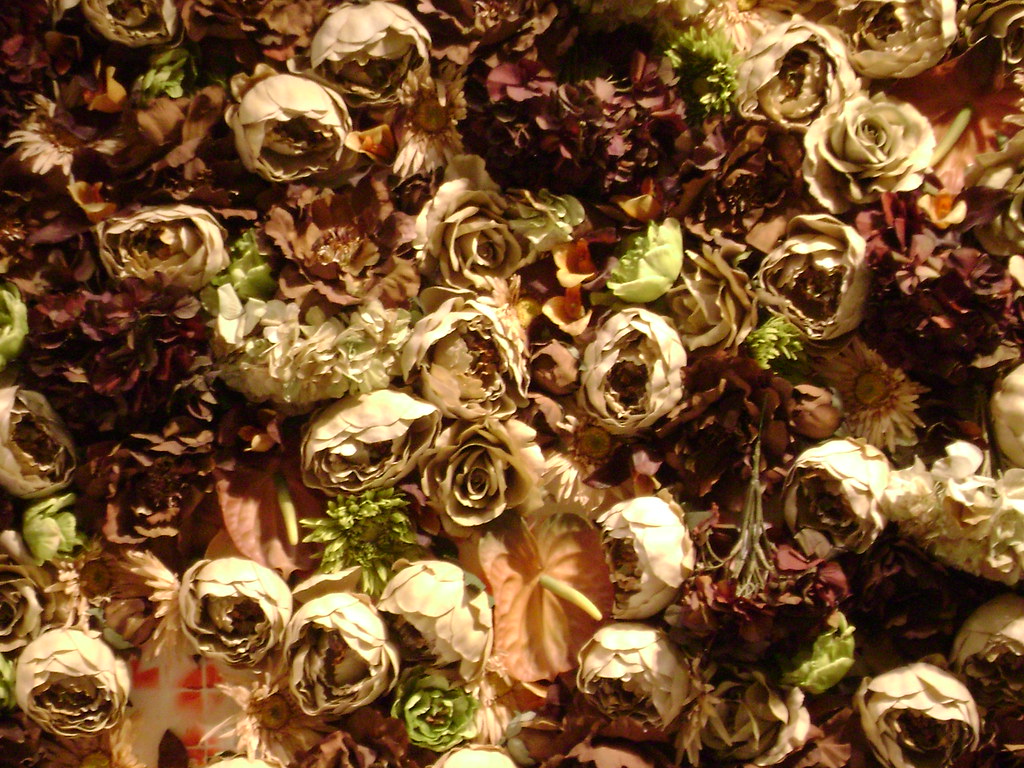 faux flowers Kelly La Rosa Flickr