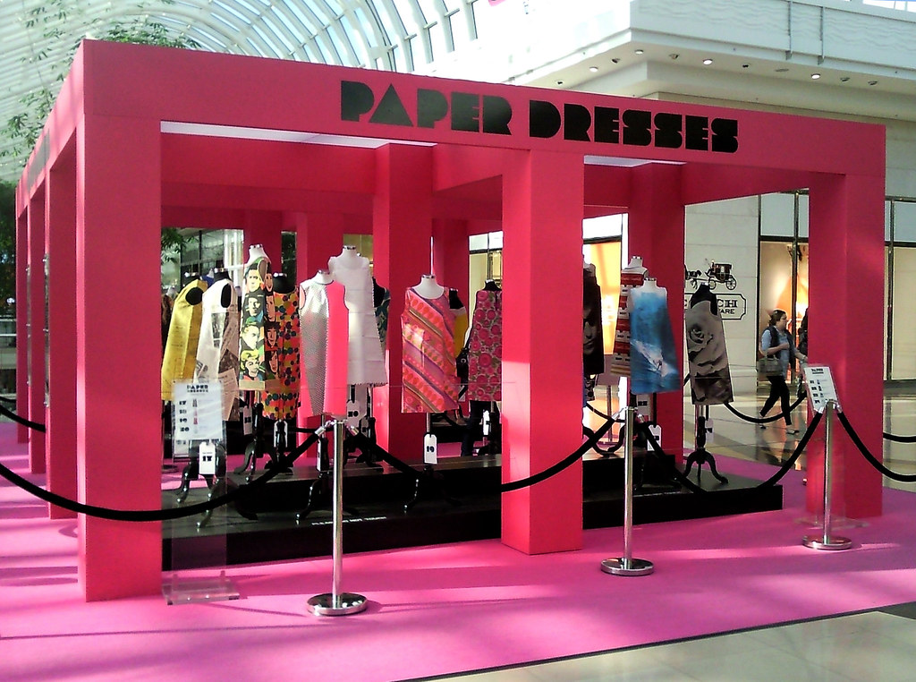 Paper Dresses Chadstone 1 An exhibition at Melbourne's … Flickr