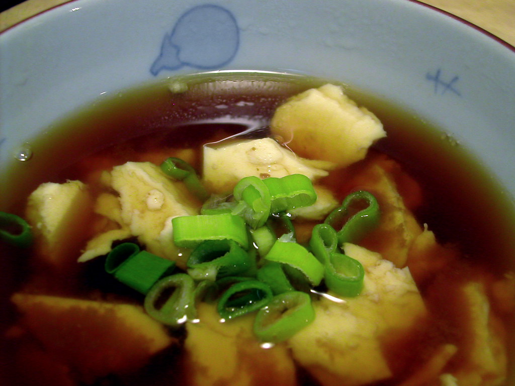 Miso/tofu soup 2 1/2 cups teabag dashi+konbu stock 1 tbsp… Flickr