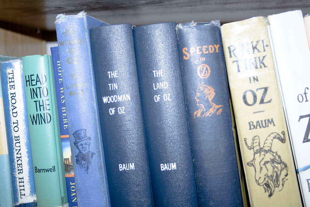 Bird City Library Oz Books It's a library in Kansas. Of *… Flickr