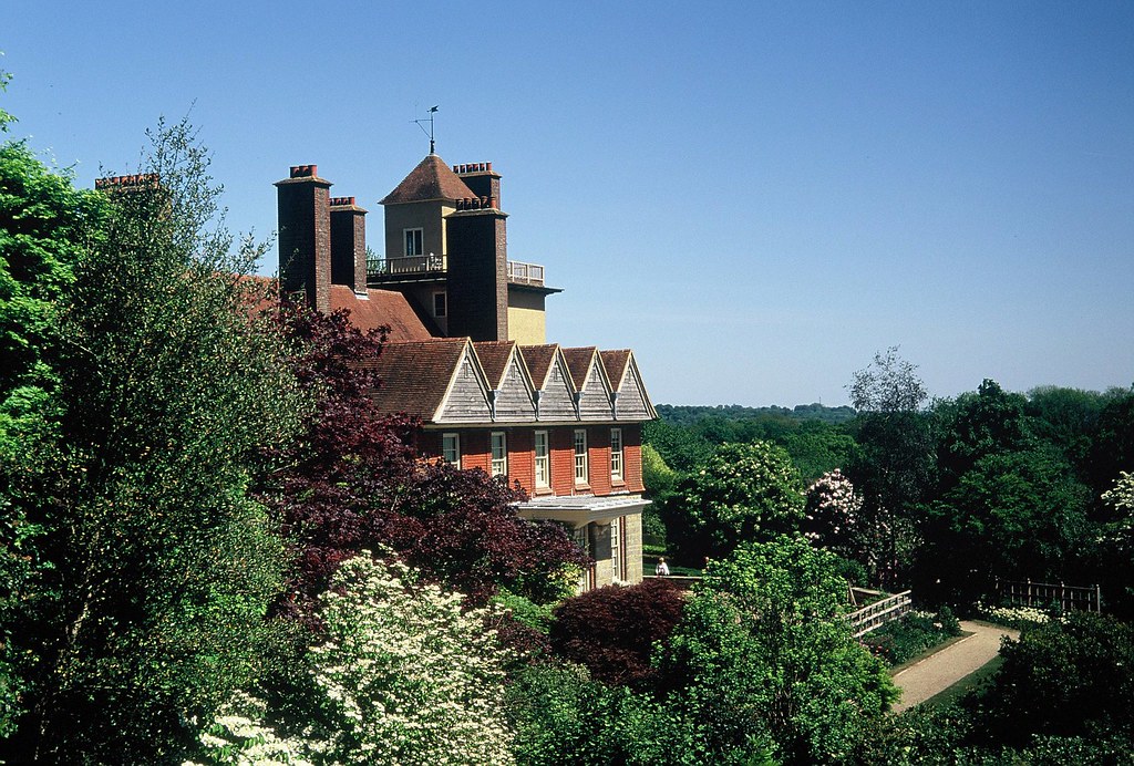Standen Standen, West Hoathly Road, East Grinstead, West S… Flickr