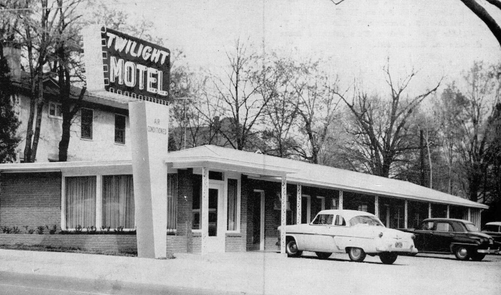 Twilight Motel in its Heyday Texarkana AR see previous pic… Flickr