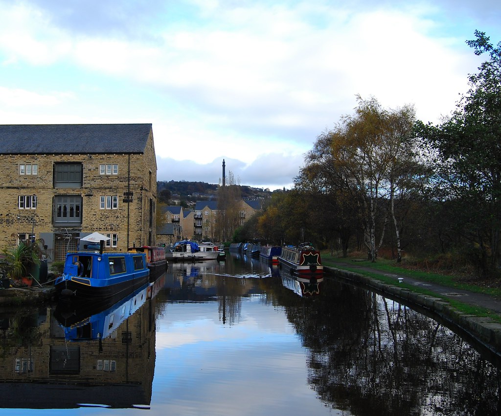 Canal Basin, Sowerby Bridge Tim Green Flickr