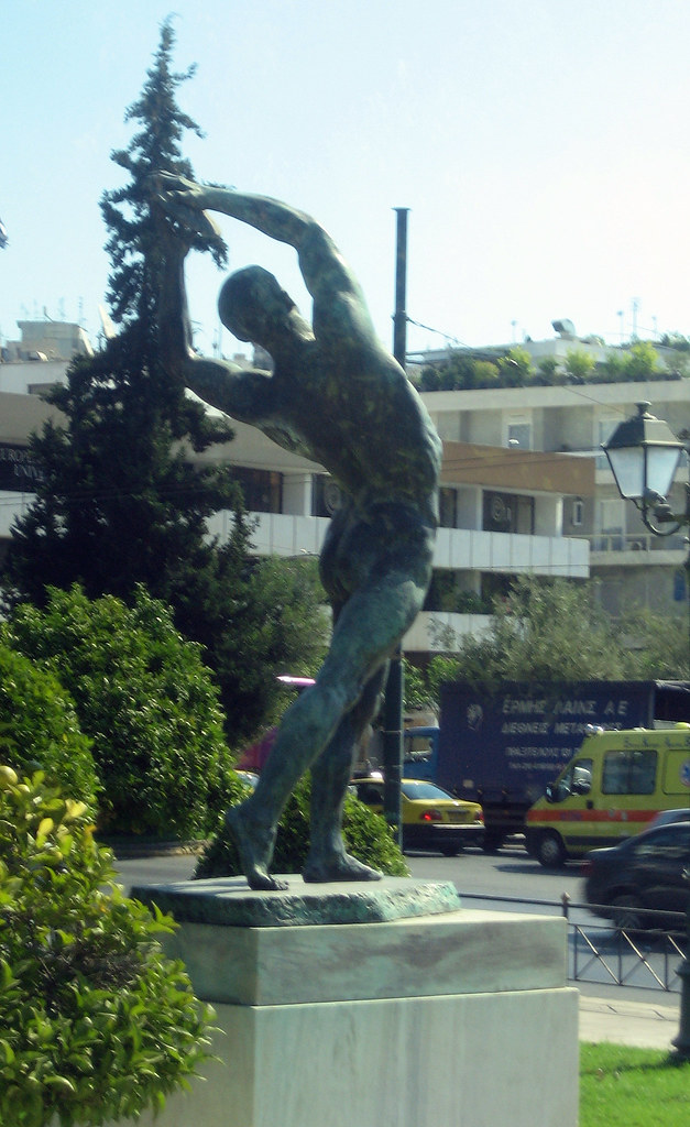 Famous discus thrower in front of the Olympic Stadium, Ath… Flickr