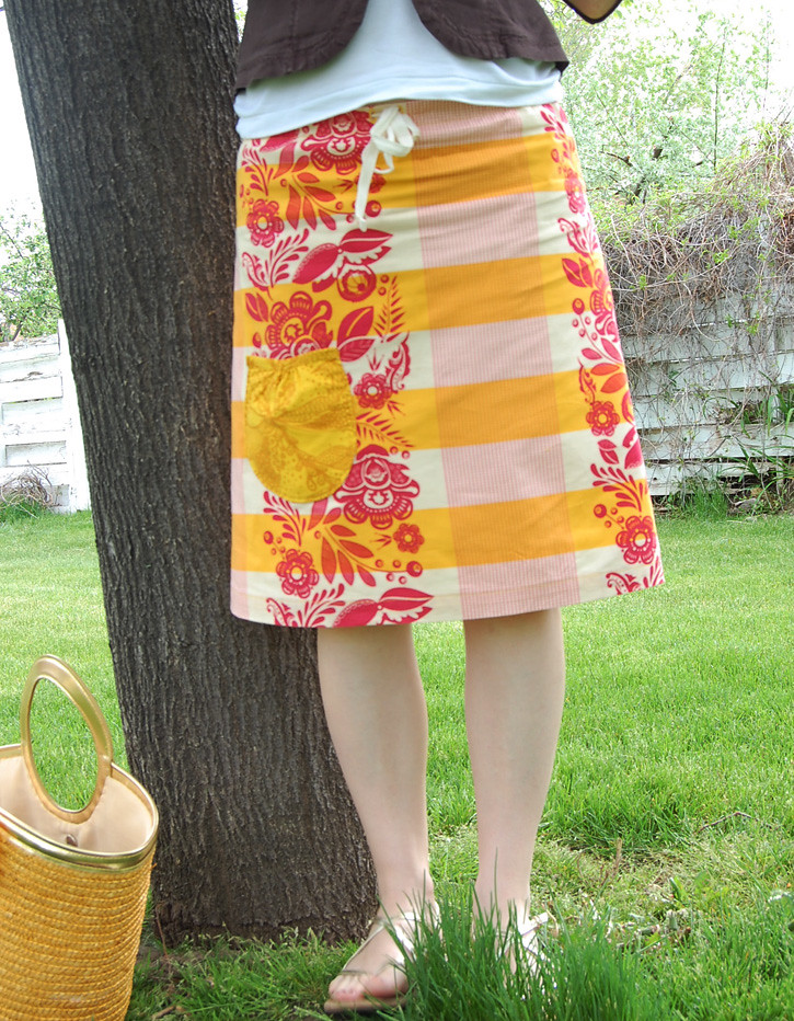 Skirting the Issue A skirt made using the Sew What! Skirts… Flickr