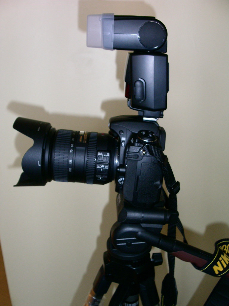 Mon Nikon D300 avec un Flash SB800 et AFS VR DX ZoomNikk… Flickr