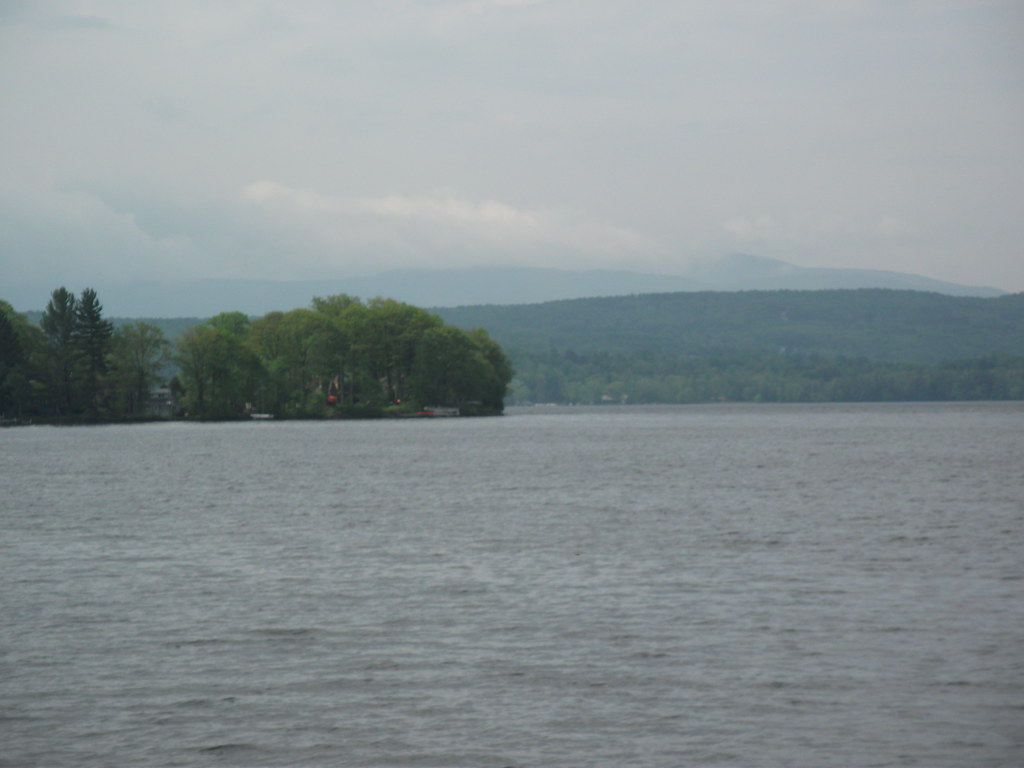 Lac Brome, Québec Lac Brome, Québec Doug Kerr Flickr