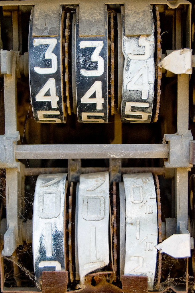 334 Gas pump detail, Menifee, California Jim Sneddon Flickr