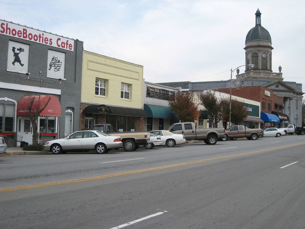 Murphy, NC This small town's claim to fame is that it is w… Flickr