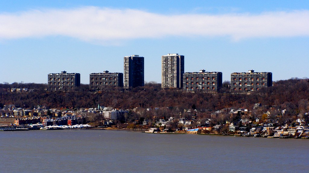 Horizon Cooperative Apartments, Fort Lee NJ Six buildings … Flickr