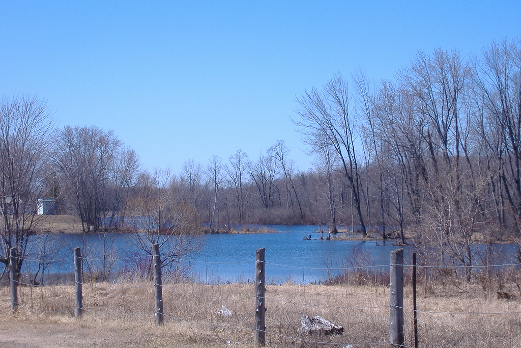 Fort Coulonge Quebec April 2007 a view of the river. Avril… Flickr