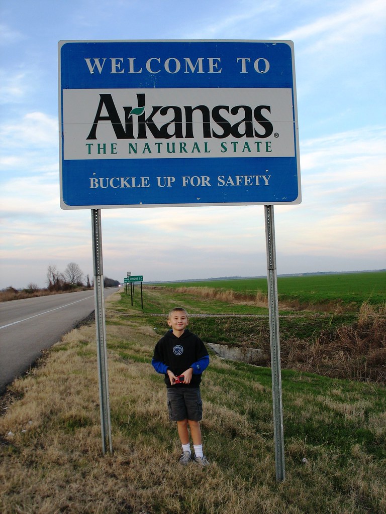 Arkansas Border Arkansas is the 6th state Garrett has visi