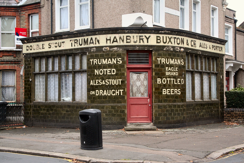 Former Truman's off licence, Edward Road E17 bowroaduk Flickr