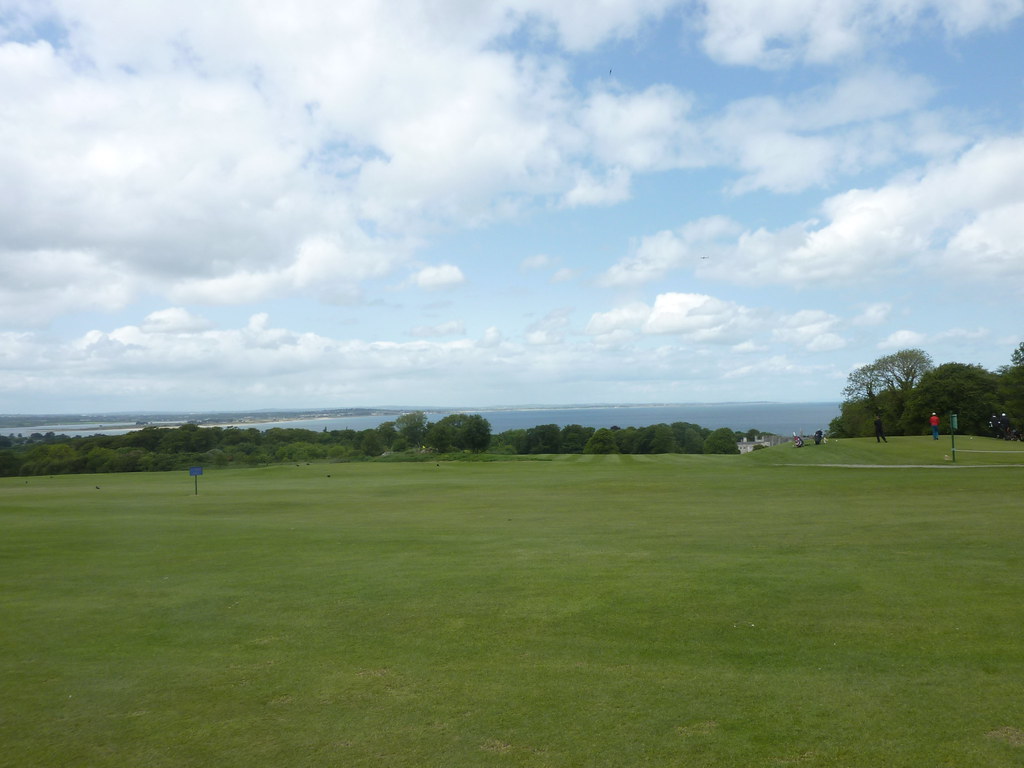 ONPITch and Putt Deer Park (May 2011) At least the weat… Flickr