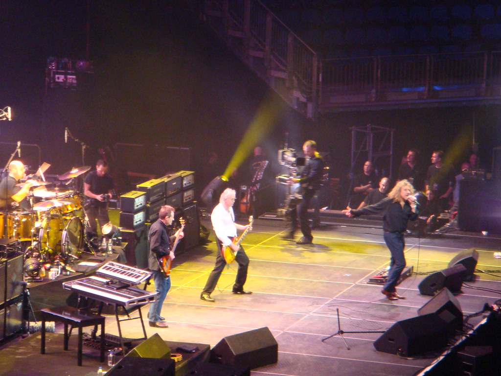 Led Zeppelin at the O2 Arena Rock n Roll Jonathan Bayer Flickr