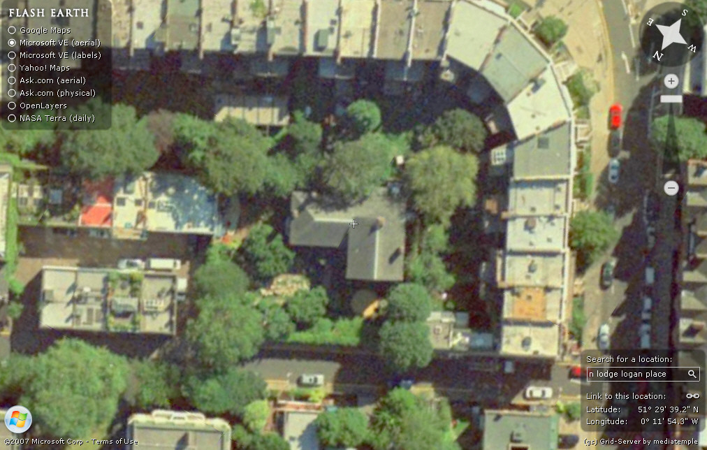 freddies house Freddie Mercury's house. 1 Garden Lodge Log… Flickr