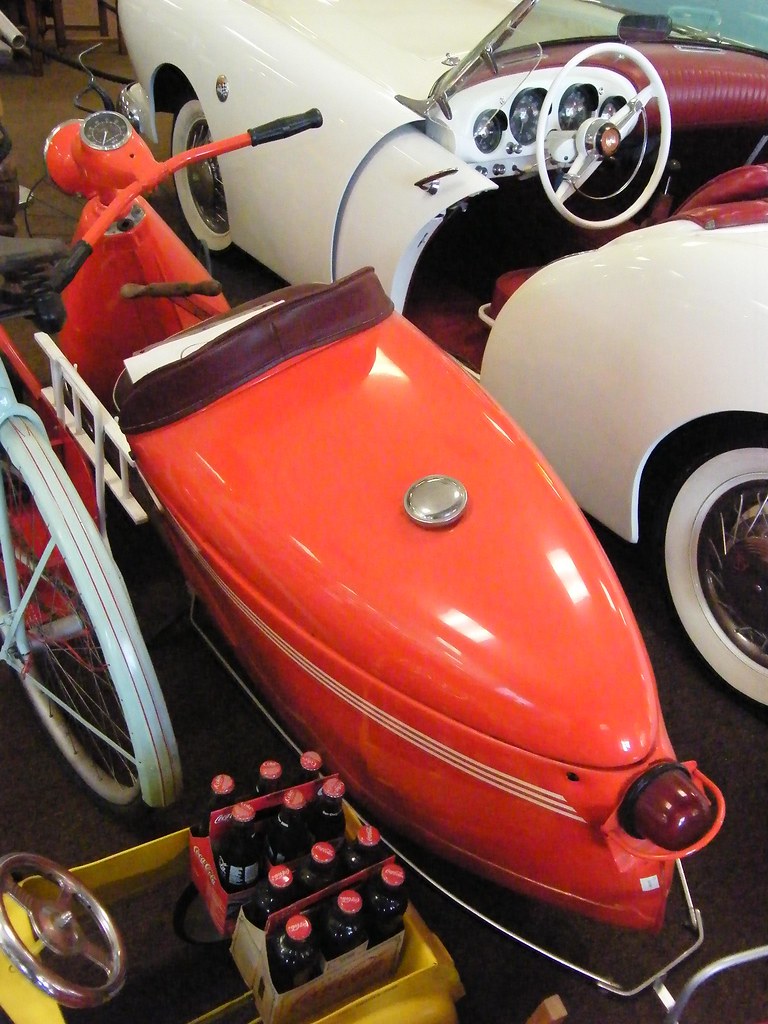 1949 Salisbury motor scooter Tom Donohue Flickr