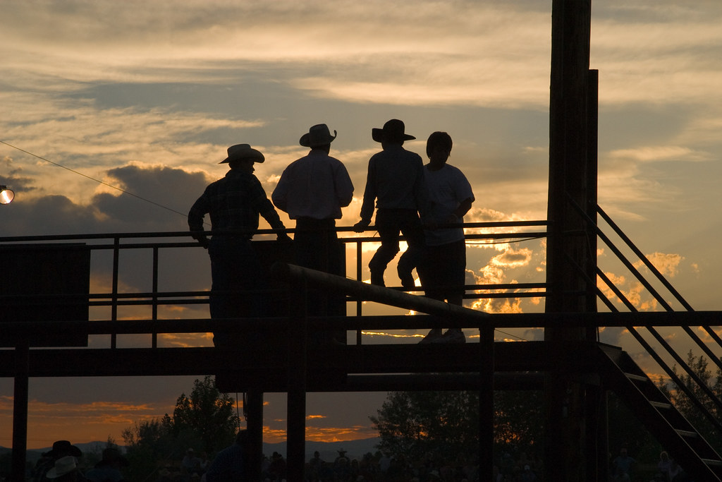 Three Forks Rodeo Sunset THREE FORKS, MT Three Forks, M… Flickr
