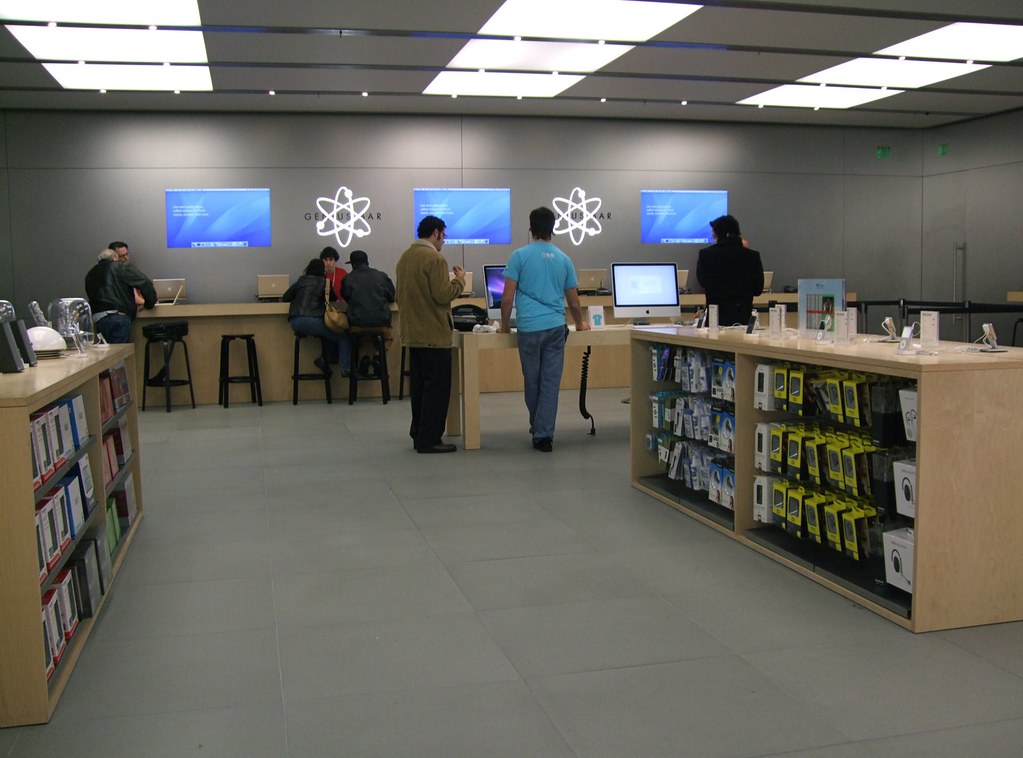 Apple Store Lenox Square See the blog post for more info … Flickr