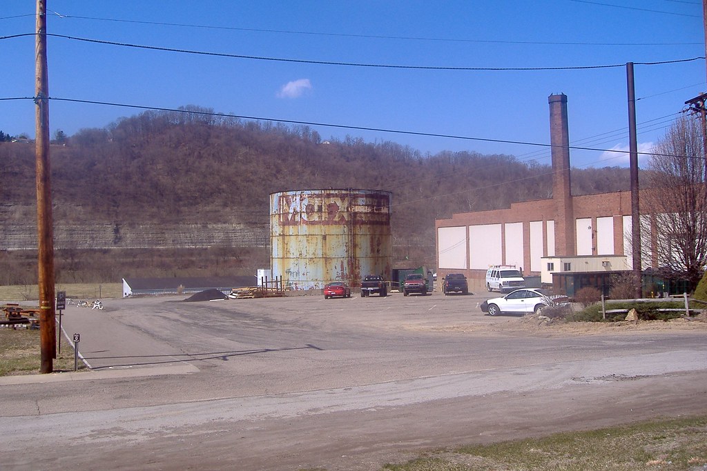 Marx Tank Marx Toy Plant, Glendale WV Willy Nelson Flickr