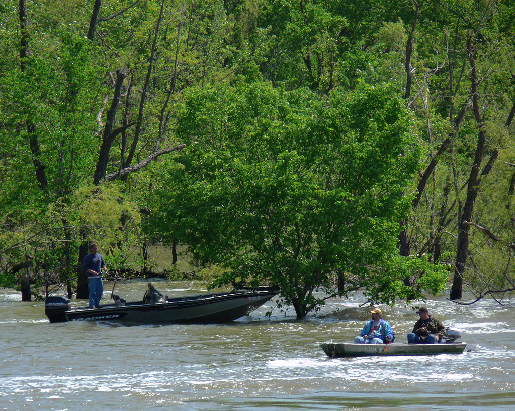 Fishing In High Water Below Oologah Dam in Rogers County, … Flickr