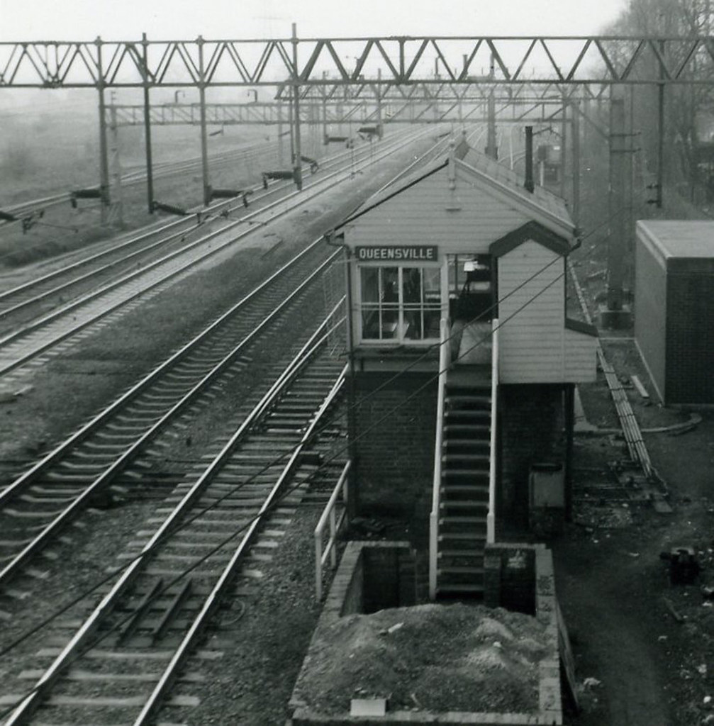 Queensville Signal Box, Stafford 1974 Queensville Signal B… Flickr