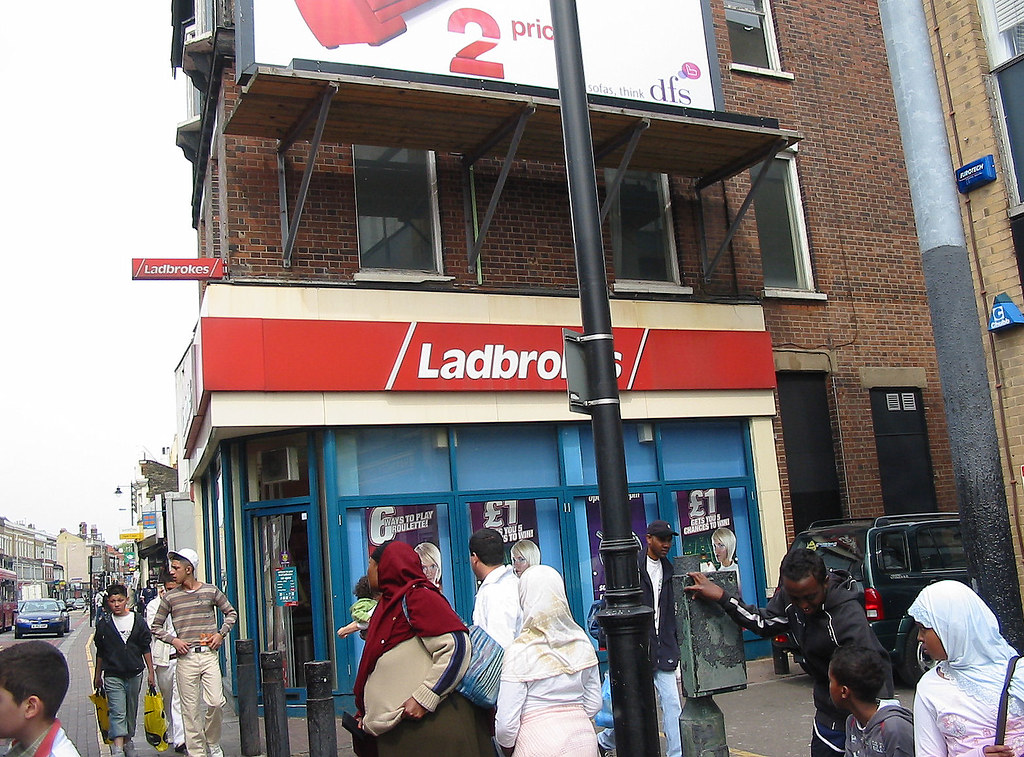 High Road Tottenham Betting Shops 3 22 April 2007. Ladb… Flickr