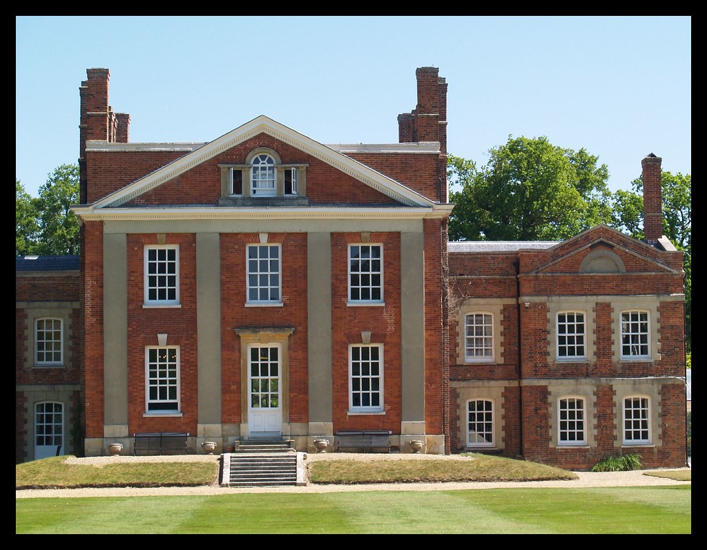 Warbrook House (Rear) The rear of Warbrook House, Eversley… Flickr