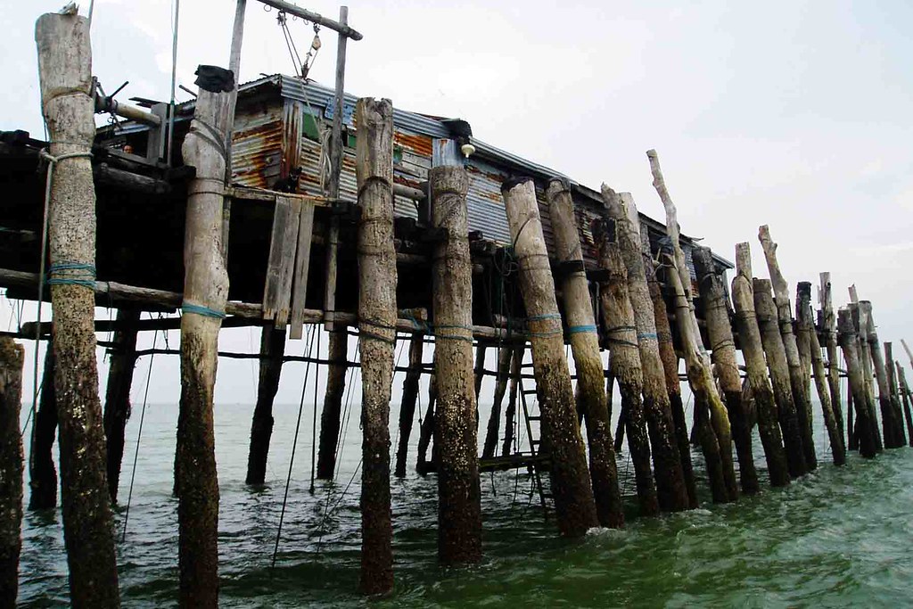 Jermal Jermal is a fishing platform built on the sea about… Flickr