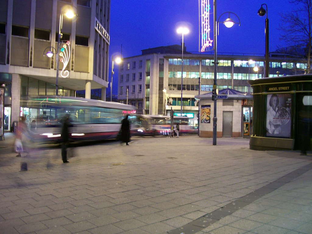 Sheffield City Centre, Angel Street/Castle Square This sho… Flickr