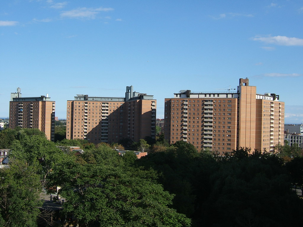 Moss Park Apartments, Toronto Erik Twight Flickr
