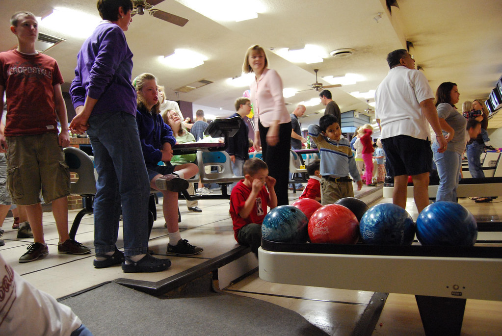 DSACT Bowling Feb2008 01 peter.deforest Flickr