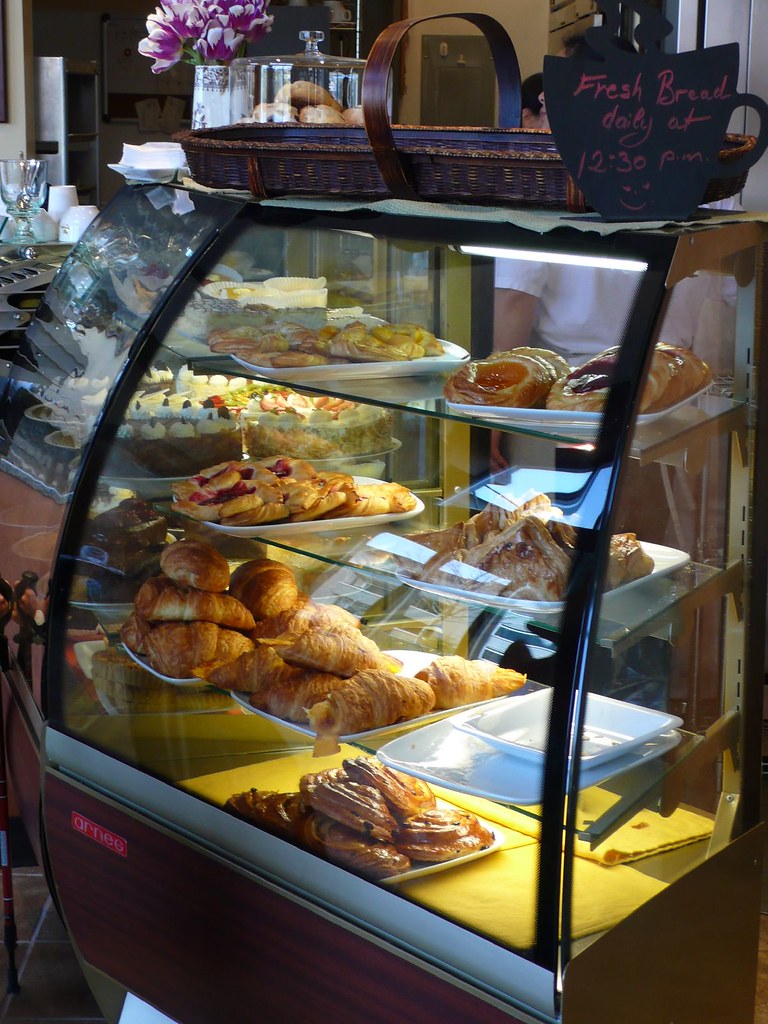 The French Bakery Kirkland 新開的 The French Bakery, 每次去都買不到。… Flickr