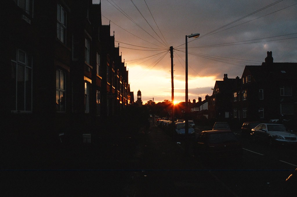 Brudenell Road at sunset Pete Chappell Flickr