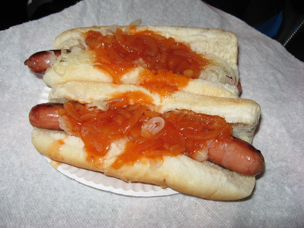 Gray's Papaya Hot dog with onions and sauerkraut toppings… Flickr