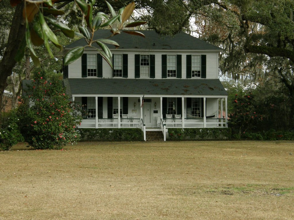 BaconFraser House Magnolias and camellias and a … Flickr