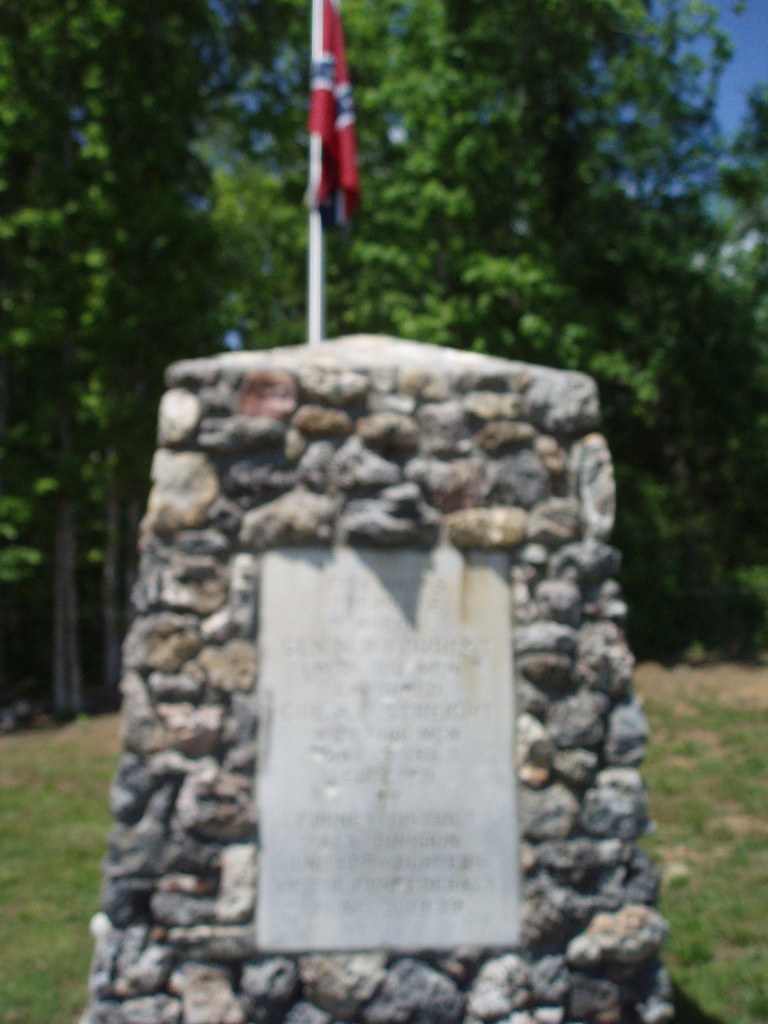 a civil war memorial to nathaniel bedford forrest, who lat… Flickr