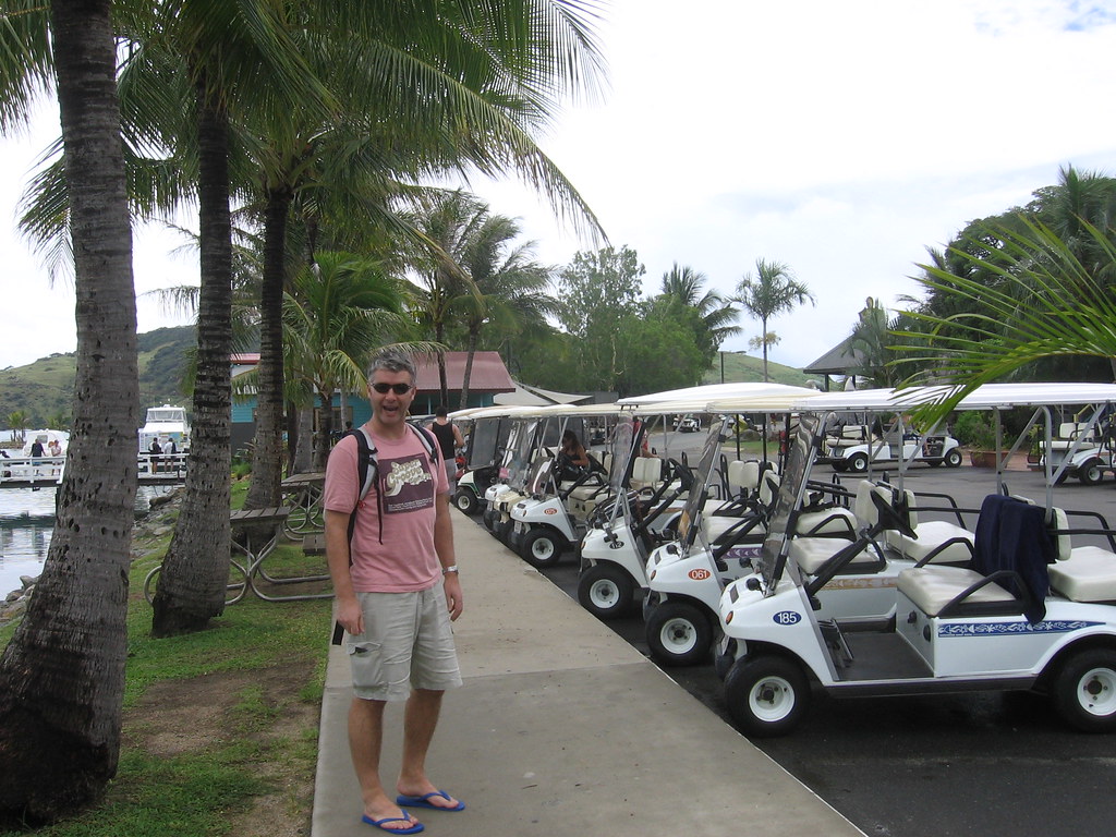 Whitsunday Islands No cars, only golf carts on Hamilton