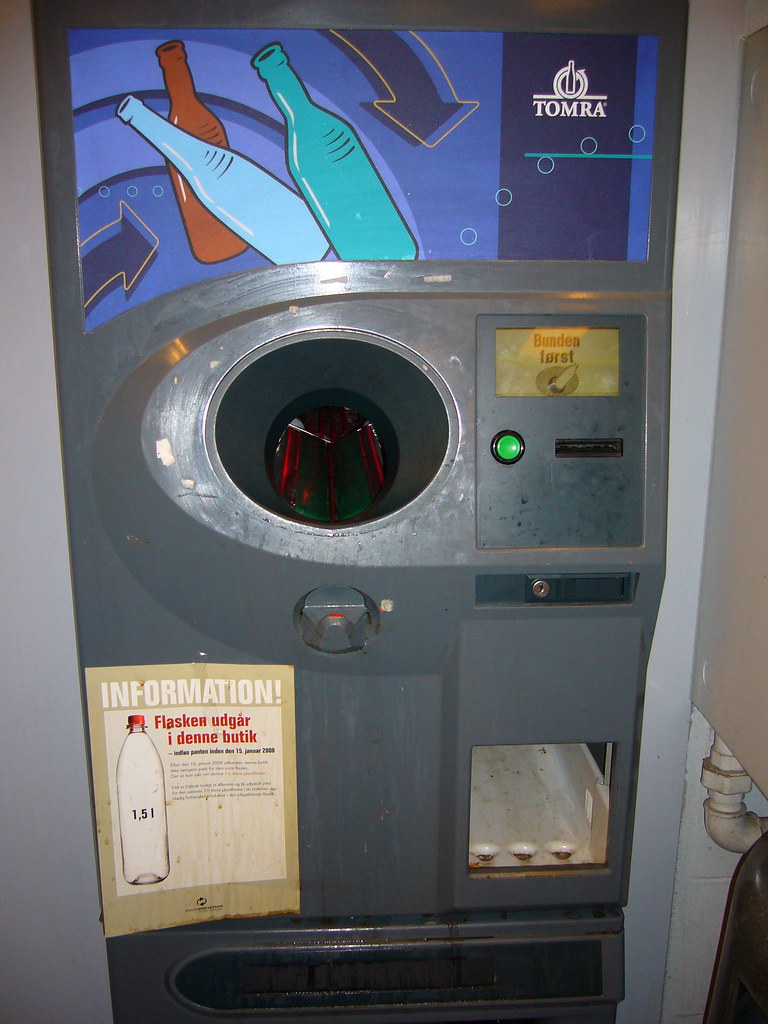 Bottle return machine This was used for my blog post Livin… Flickr