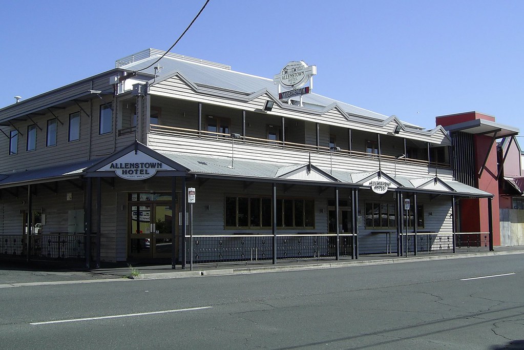 Allenstown Hotel Rockhampton Qld Taken for the group "Pu… Flickr