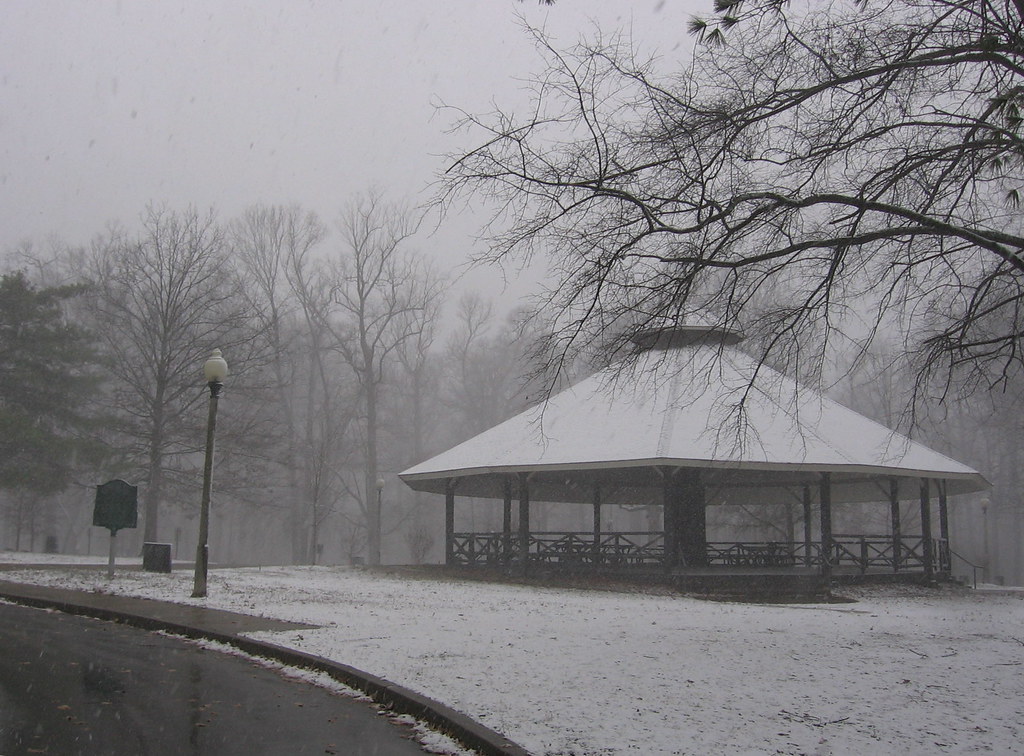 Overton Park Pavilion during Late Snow, 1 Band pavilion o… Flickr