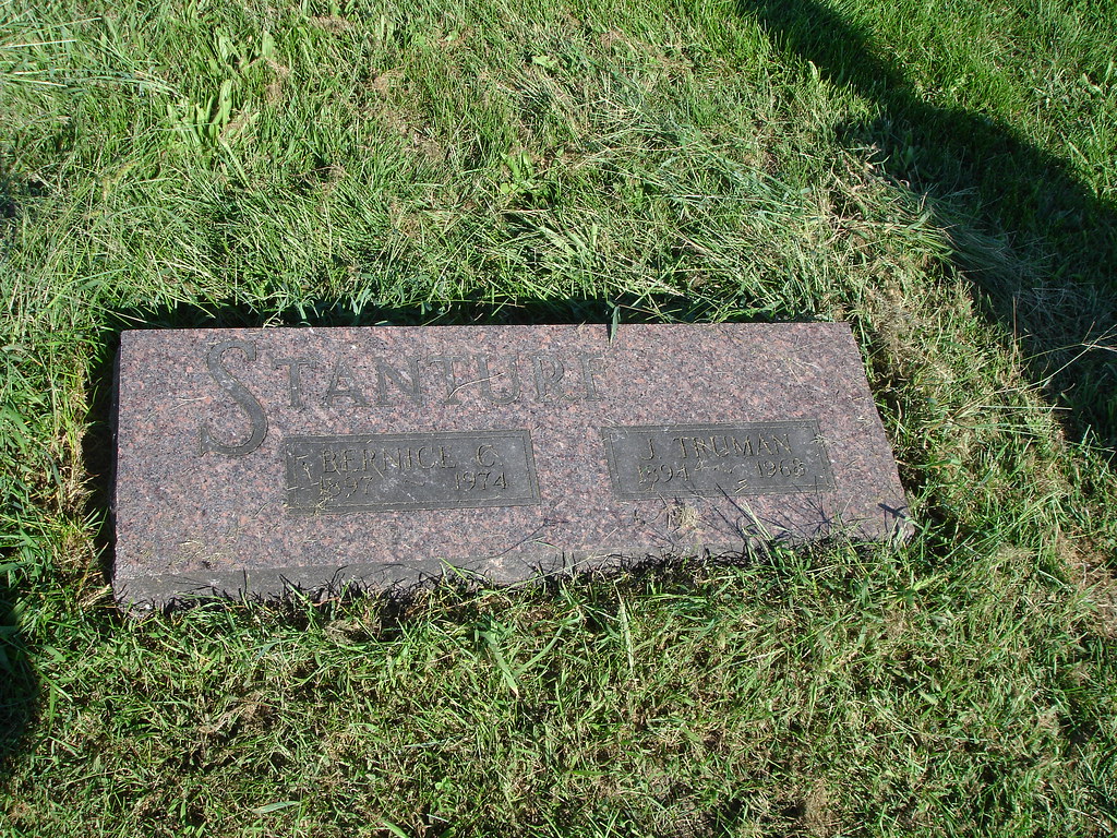 John Truman & Bernice Stanturf Topsy Cemetery Ken Hammond Flickr
