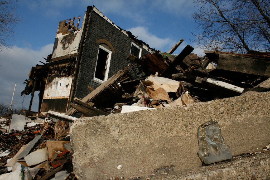 Rubble Burnt out place in East Canton. The rubble piles we… Flickr