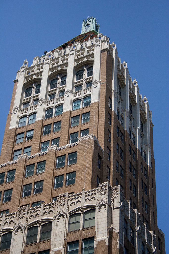 Tulsa Art Deco Downtown Tulsa, Oklahoma. Another building … Flickr
