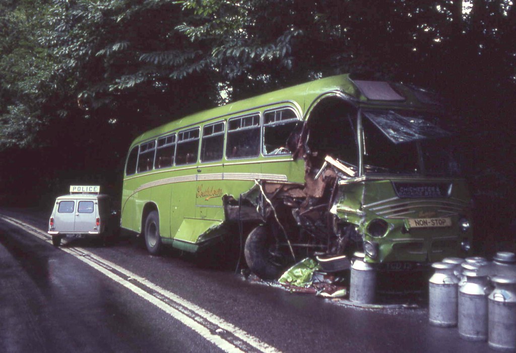 Crash on Henley Hill July 1967 In the days when Southdow… Flickr