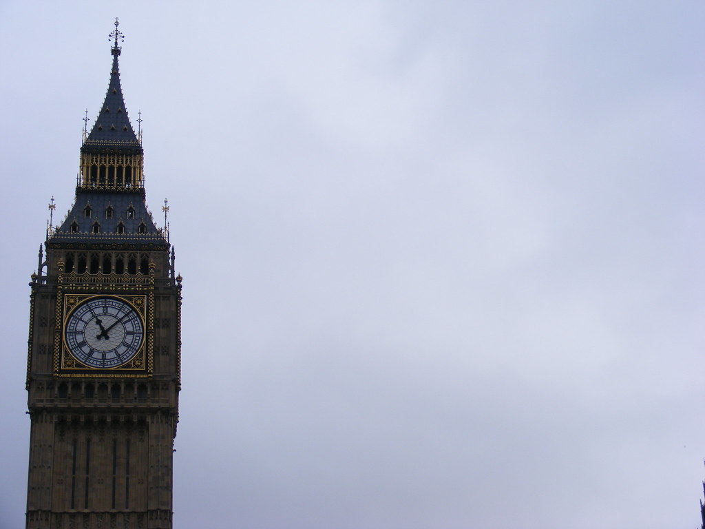 Big Ben Britain's most famous bell tower, towering above L… Flickr